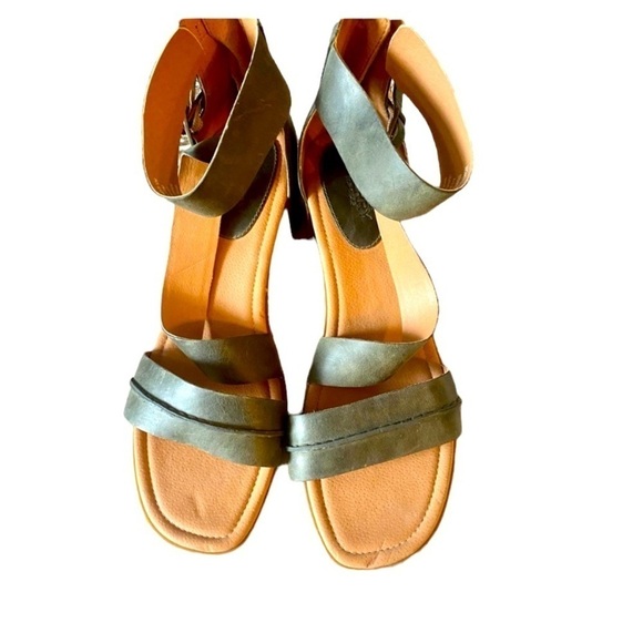 SPERRY Top-Sider Adelia York Sandals, size 12 medium - Picture 2 of 6